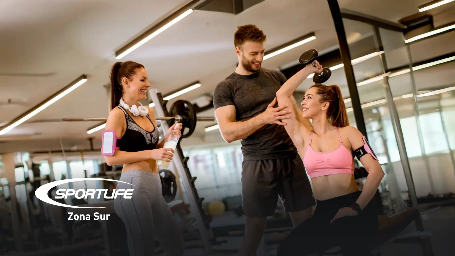 Profesores y profesoras celebrando el Día del Profesor en Sportlife Zona Sur